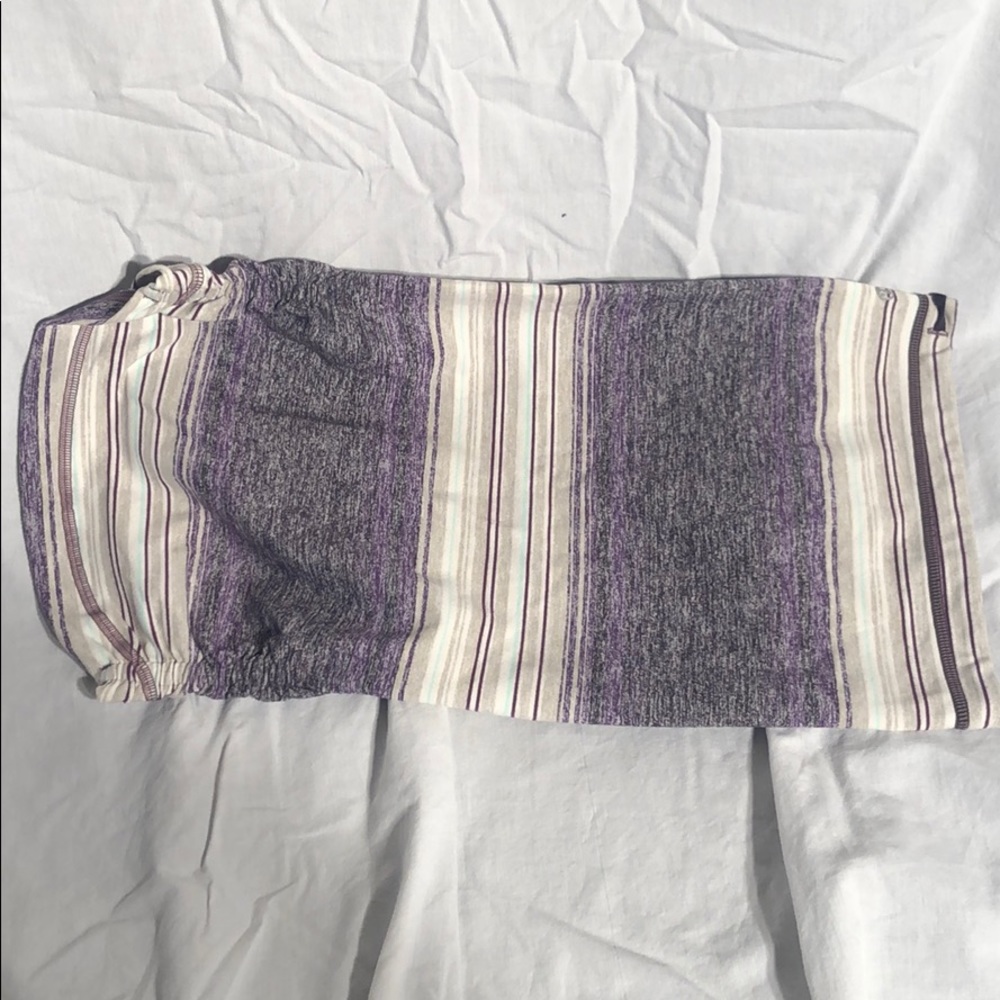 Lululemon neck-warmer